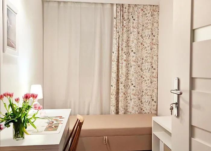 Hej! Jarzebskiego Apartment Warsaw