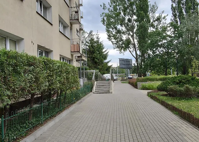 Hej! Jarzebskiego Apartment Warsaw